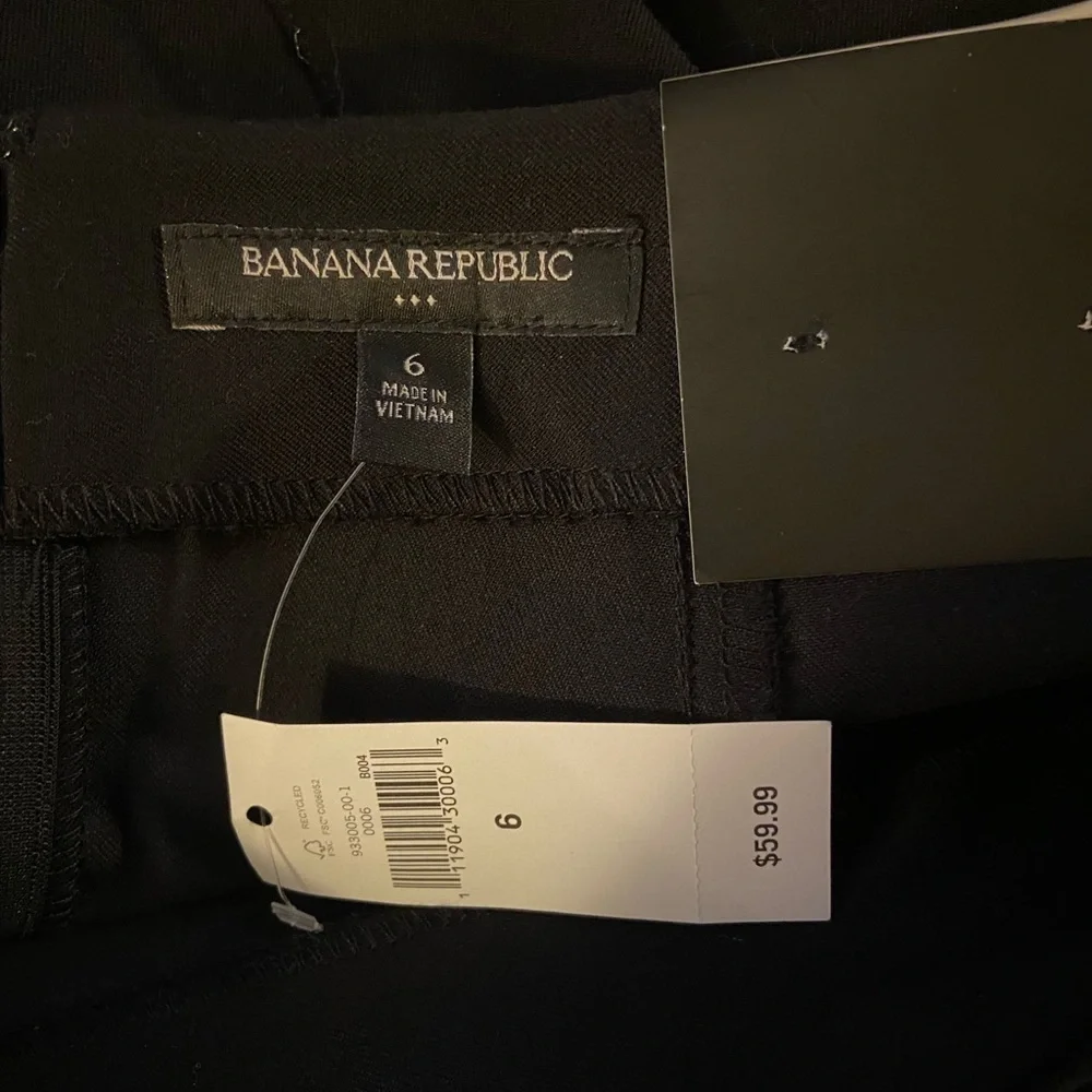 NWT banana republic black mini pencil skirt Sz 6 zip up back career office work